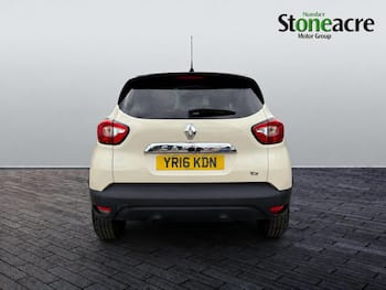 Used Renault Captur 2016 for sale - 79767184: Photo