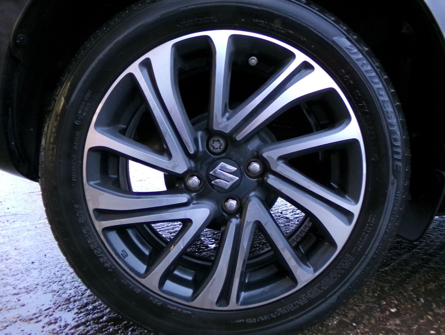 Used Suzuki Swift 2023 for sale - 77345374: Photo 9