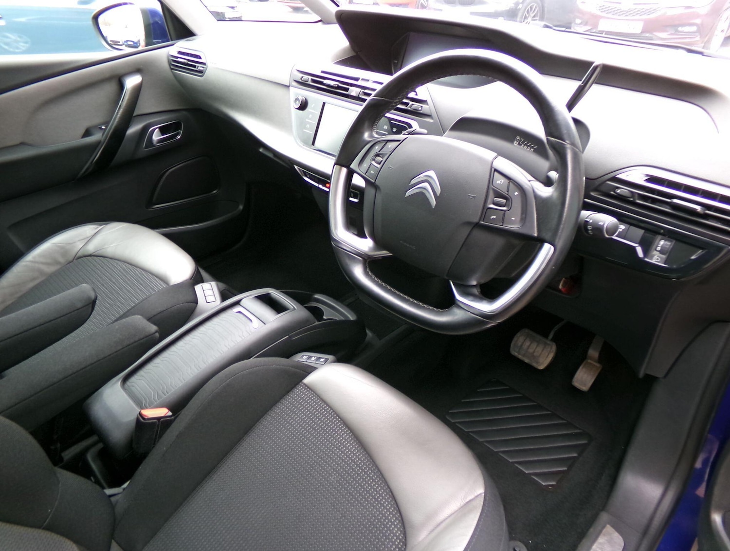 Used Citroen C4 Picasso 2017 for sale - 77957003: Photo 11