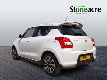 Used Suzuki Swift 2019 for sale - 75414000: Photo