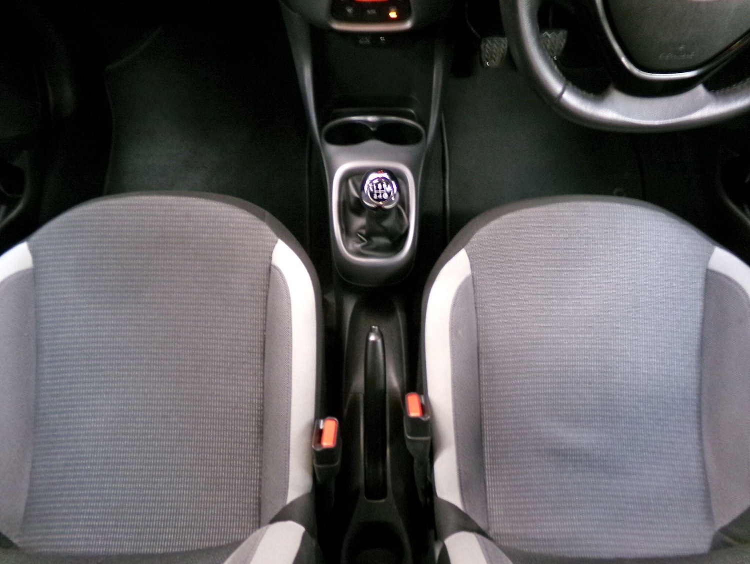 Used Toyota AYGO 2021 for sale - 77625156: Photo 19