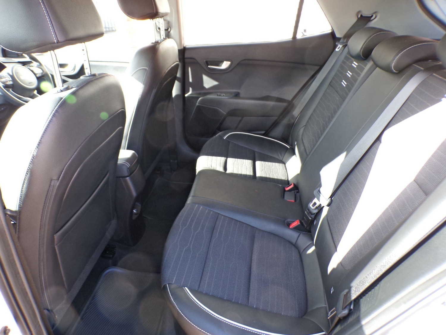 Used Kia Stonic 2022 for sale - 76781160: Photo 21