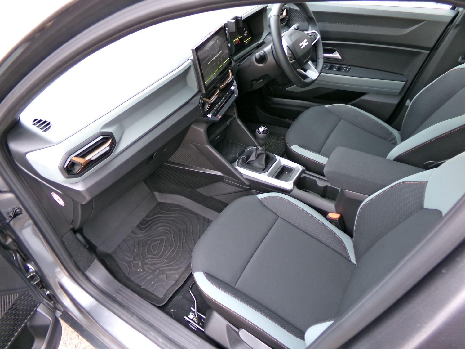 Used Dacia Bigster 2025 for sale - 77738410: Photo 12