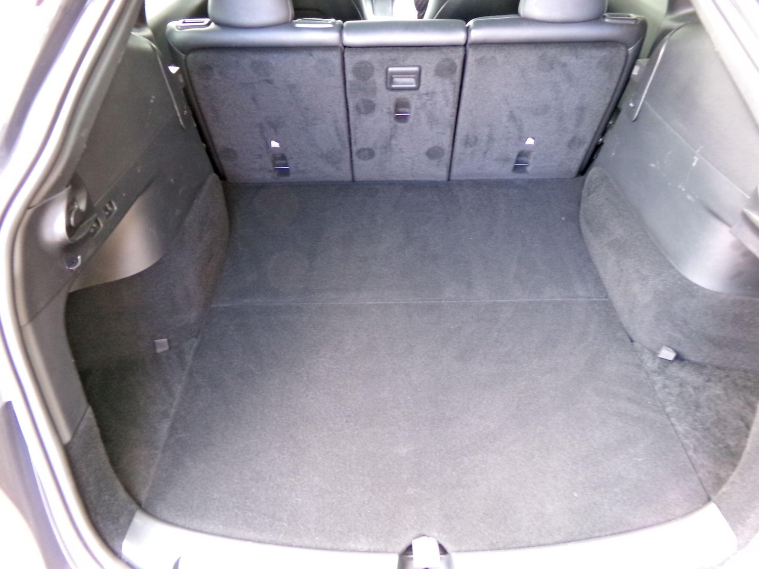 Used Tesla Model Y for sale - 78101356: Photo 10