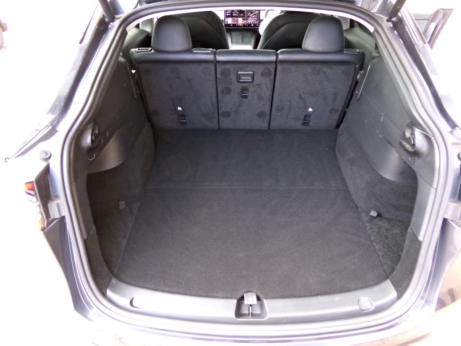 Used Tesla Model Y for sale - 78101356: Photo 11