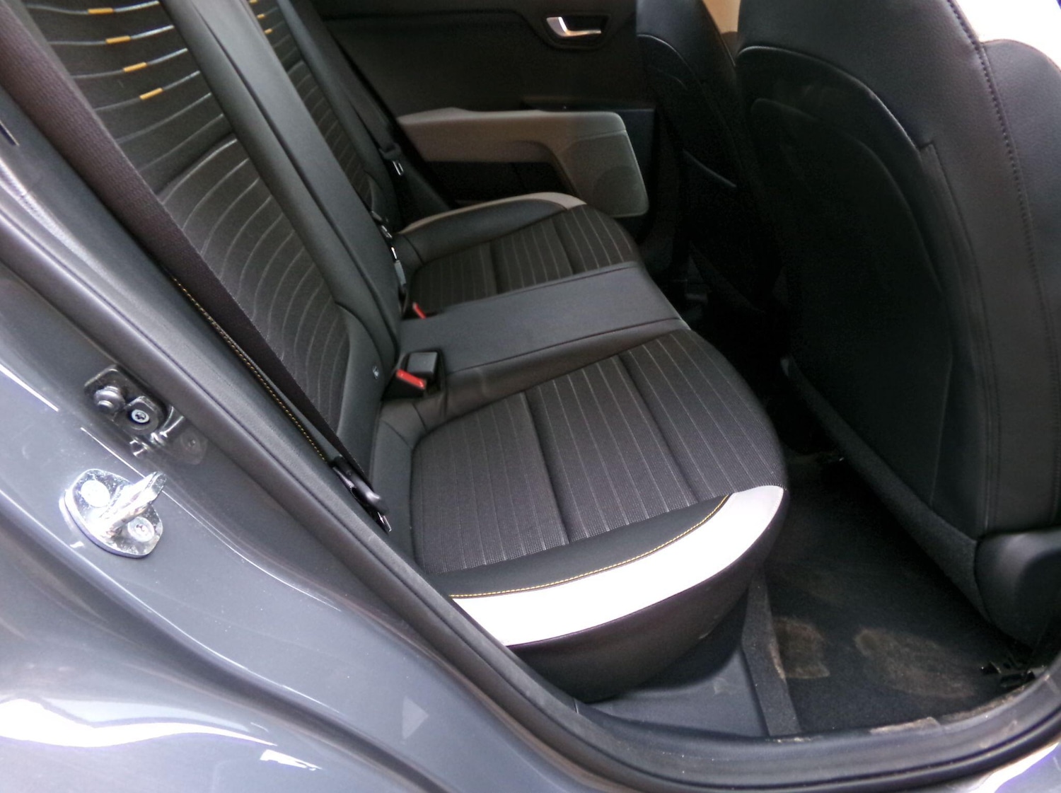 Used Kia Stonic for sale - 77825294: Photo 19