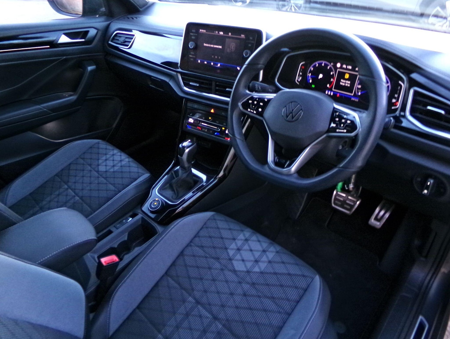 Used Volkswagen T-Roc 2022 for sale - 77144043: Photo 11