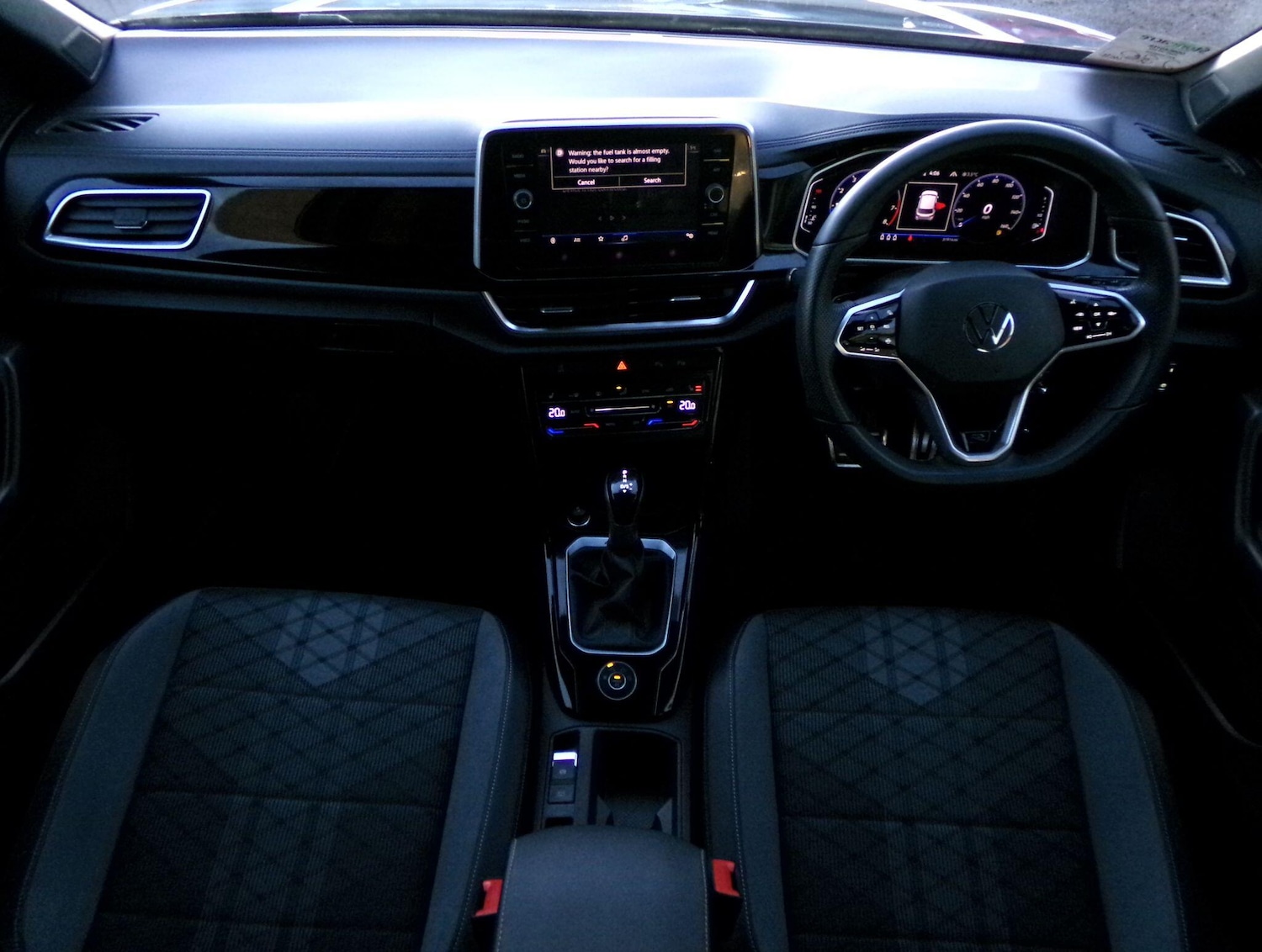 Used Volkswagen T-Roc 2022 for sale - 77144043: Photo 12