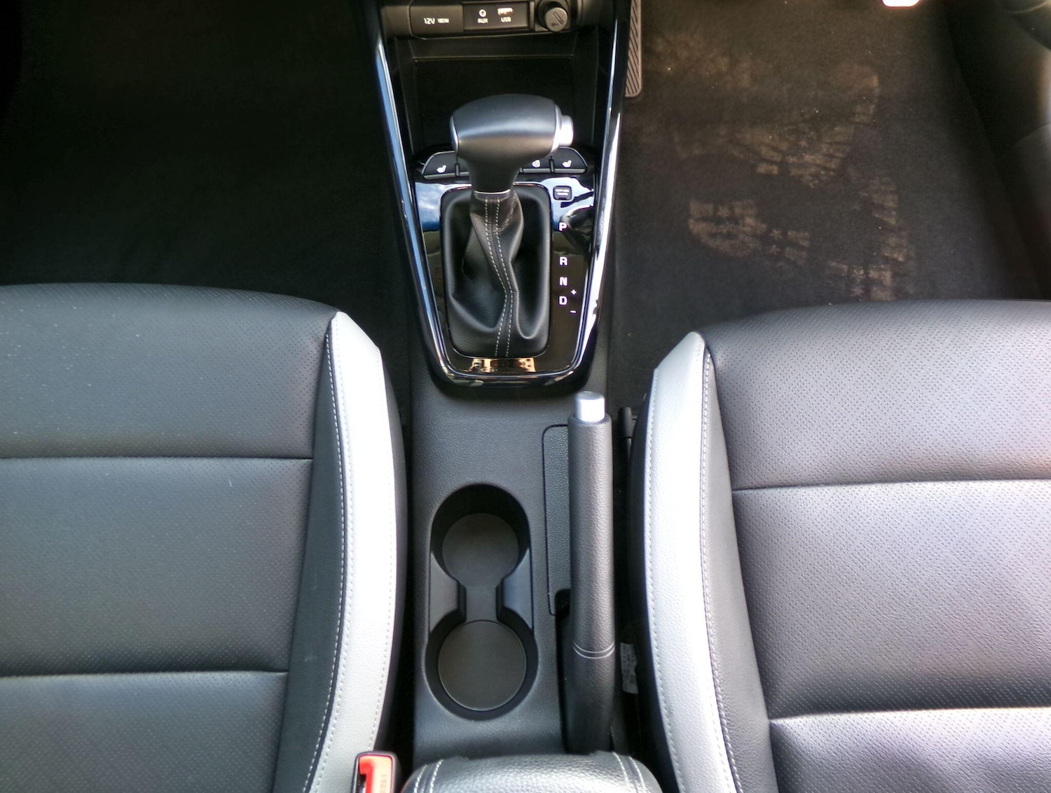 Used Kia Stonic 2019 for sale - 77853297: Photo 18