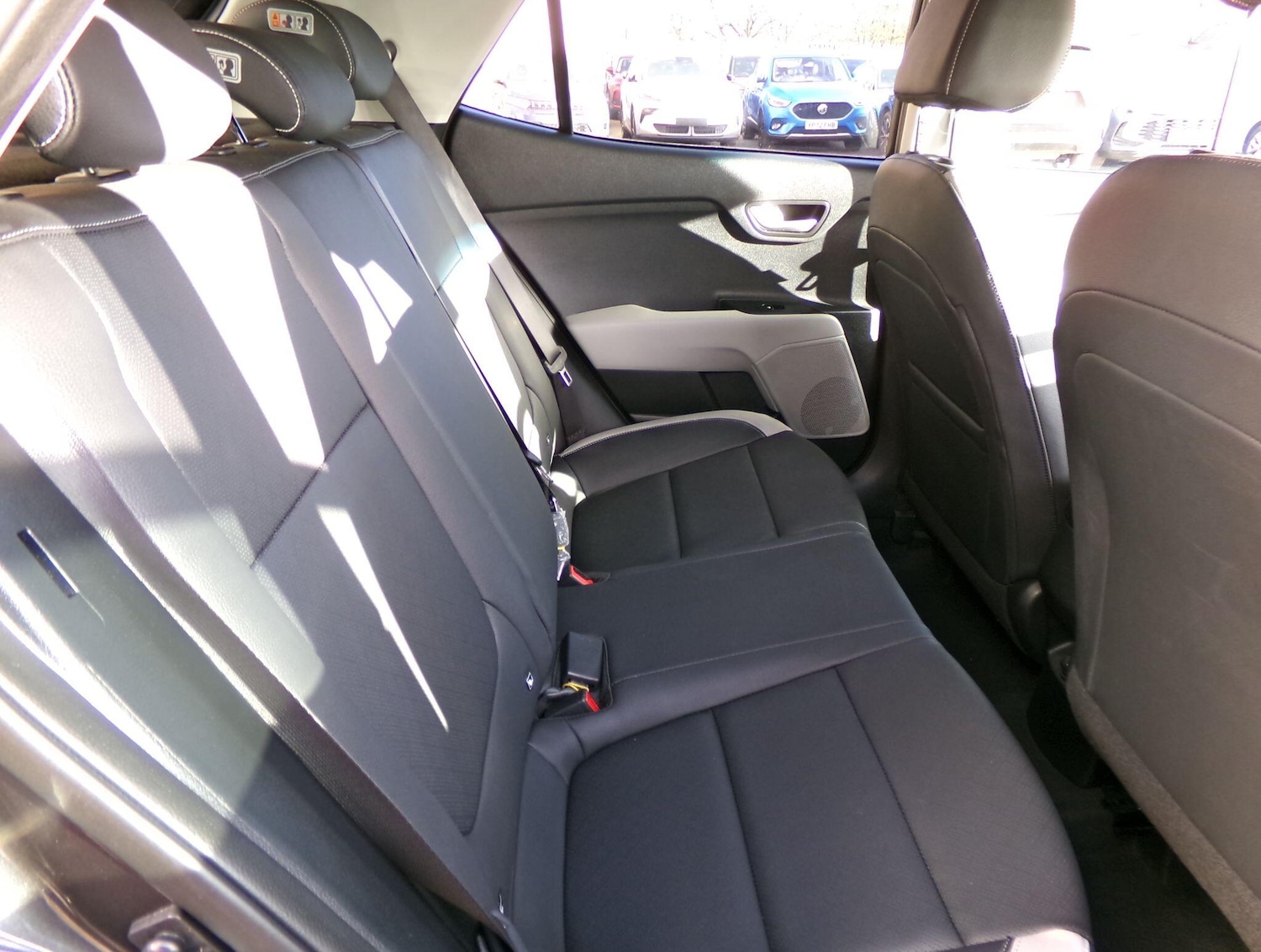 Used Kia Stonic 2019 for sale - 77853297: Photo 19