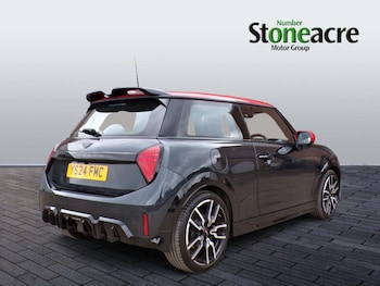 Used MINI Hatch 2024 for sale - 75297615: Photo