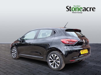 Used Renault Clio 2022 for sale - 75809855: Photo
