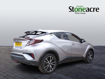 Used Toyota C-HR 2019 for sale - 75809238: Photo