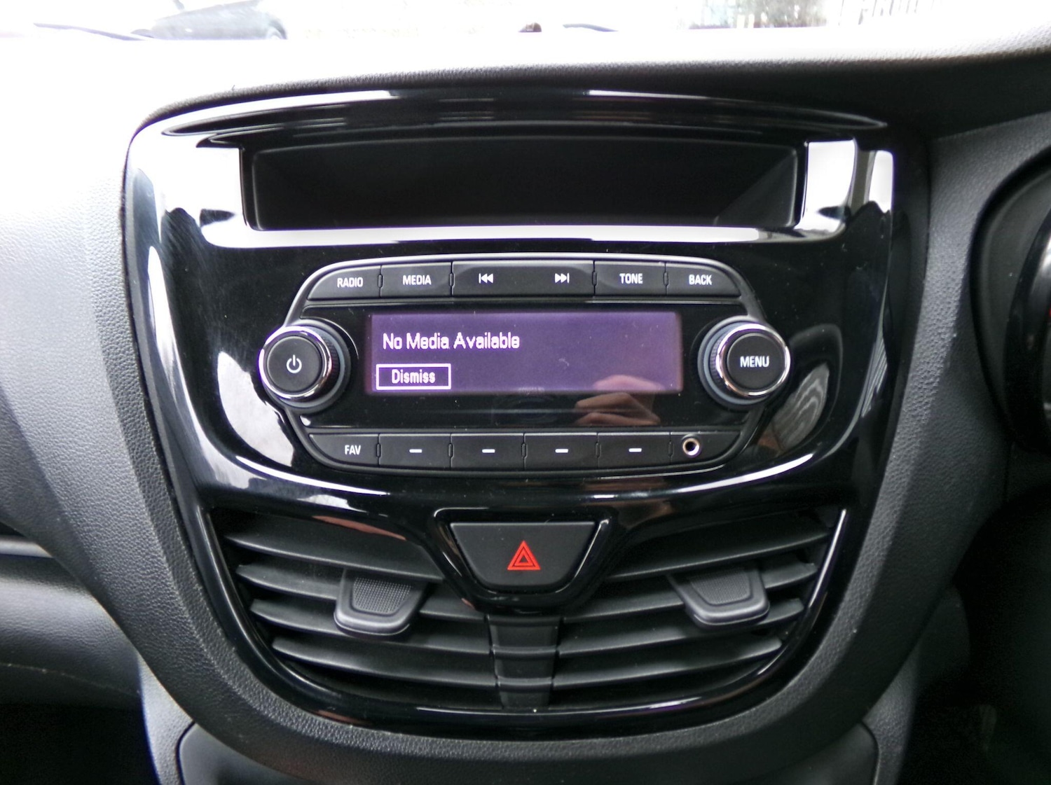 Used Vauxhall Viva 2016 for sale - 77455813: Photo 12