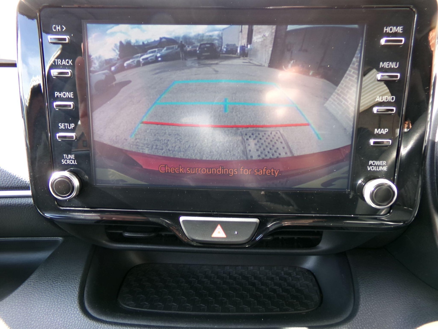 Used Mazda Mazda2 HYBRID 2022 for sale - 78047991: Photo 17