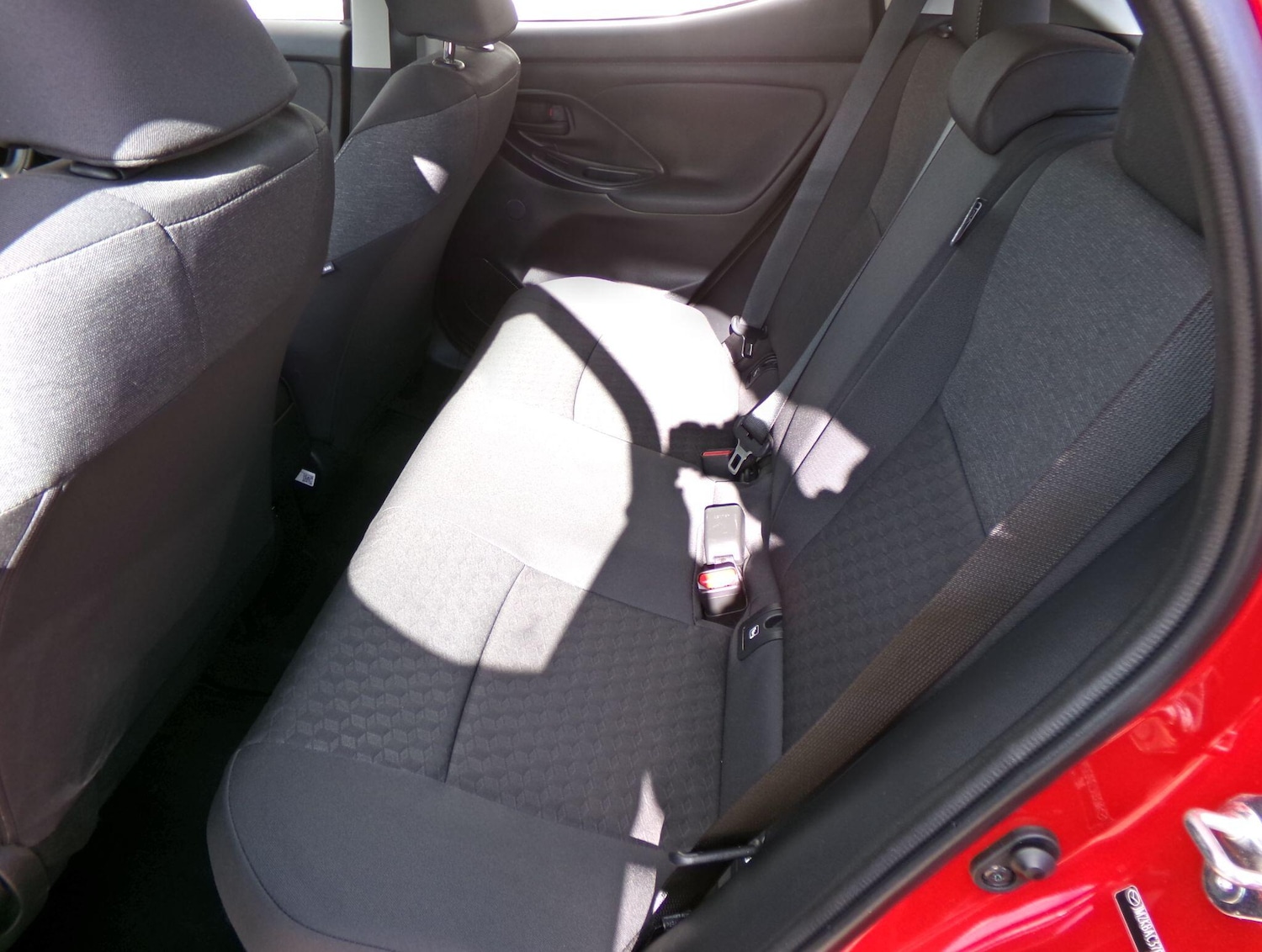 Used Mazda Mazda2 HYBRID 2022 for sale - 78047991: Photo 19