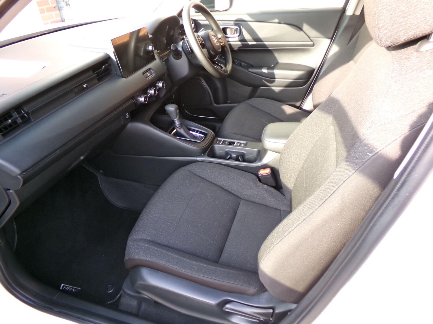 Used Honda HR-V 2022 for sale - 77970706: Photo 12