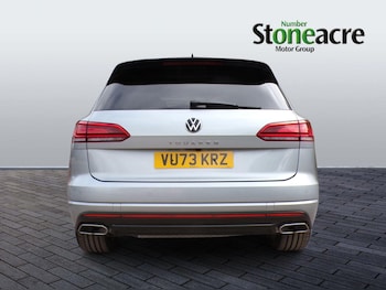 Used Volkswagen Touareg 2023 for sale - 75327143: Photo