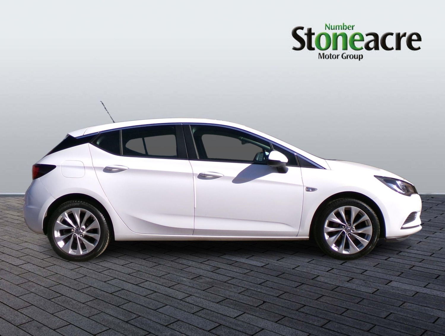 Used Vauxhall Astra for sale - 77957097: Photo 8