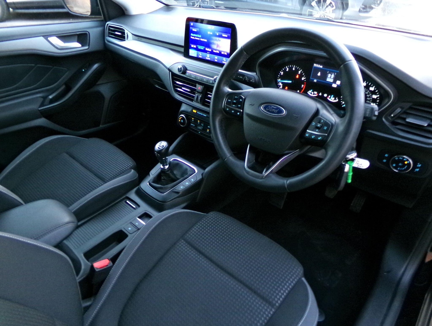 Used Ford Focus 2022 for sale - 76742327: Photo 11