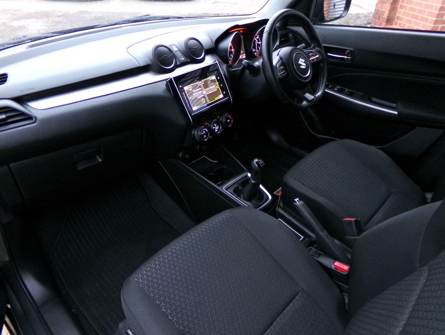 Used Suzuki Swift 2021 for sale - 76584924: Photo 12