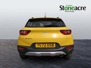 Used Kia Stonic 2022 for sale - 78517180: Photo