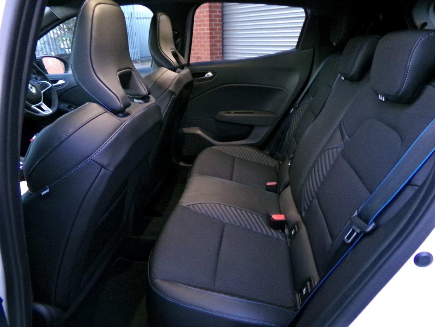 Used Renault Clio 2023 for sale - 76743209: Photo 21