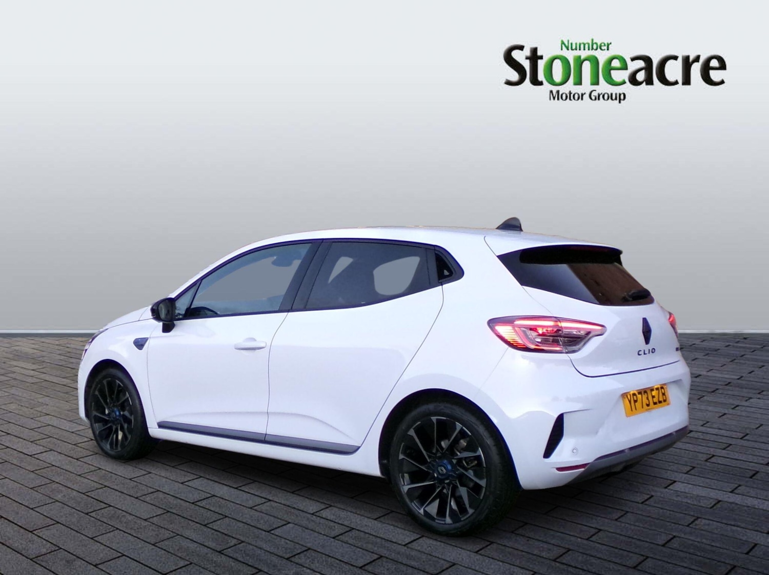 Used Renault Clio 2023 for sale - 76743209: Photo 4