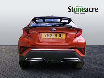 Used Toyota C-HR 2021 for sale - 78448178: Photo
