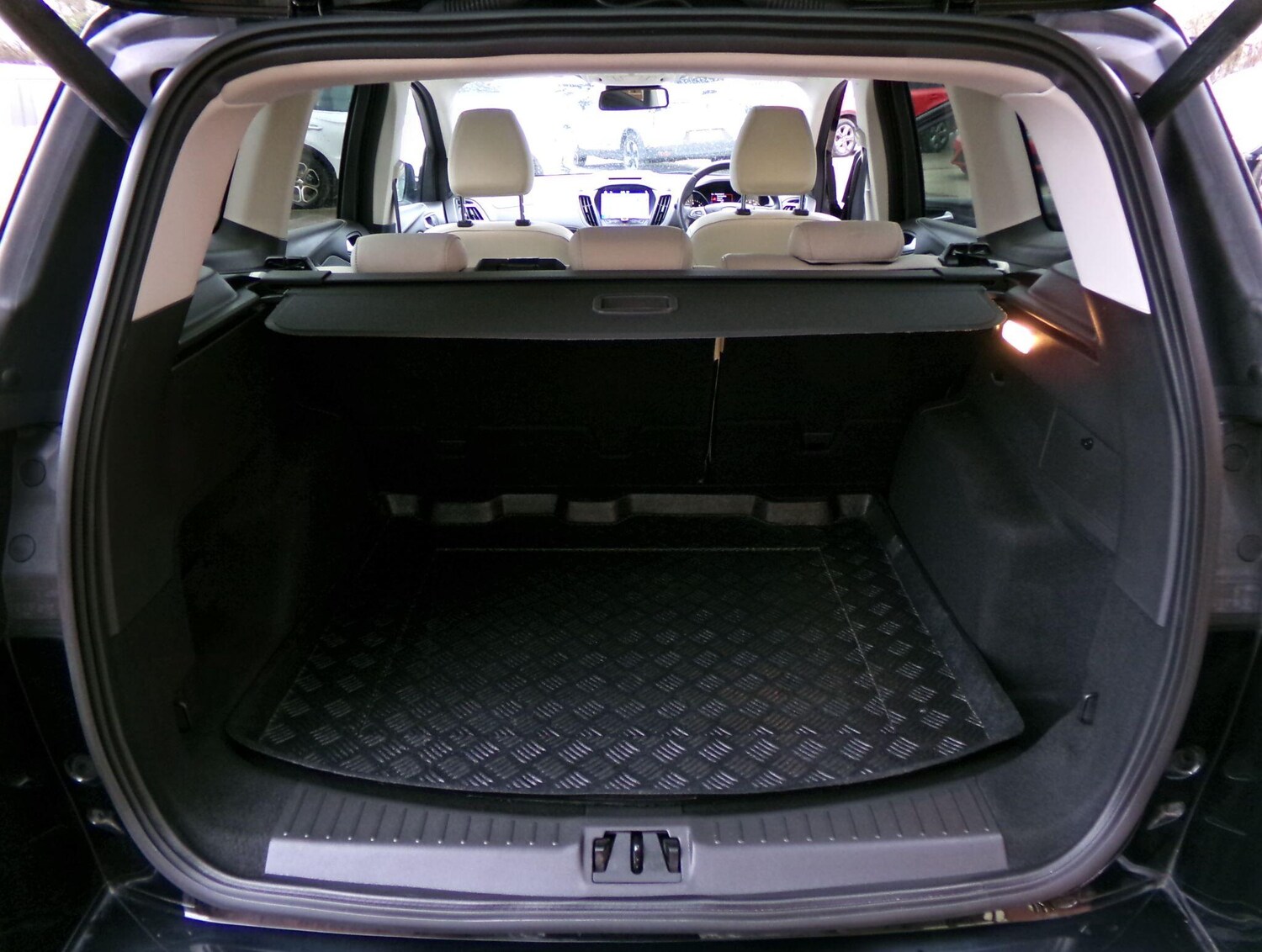 Used Ford Kuga 2018 for sale - 77695379: Photo 10