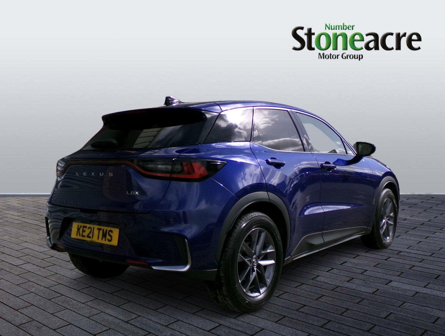 Used Lexus LBX 2024 for sale - 78086400: Photo 3