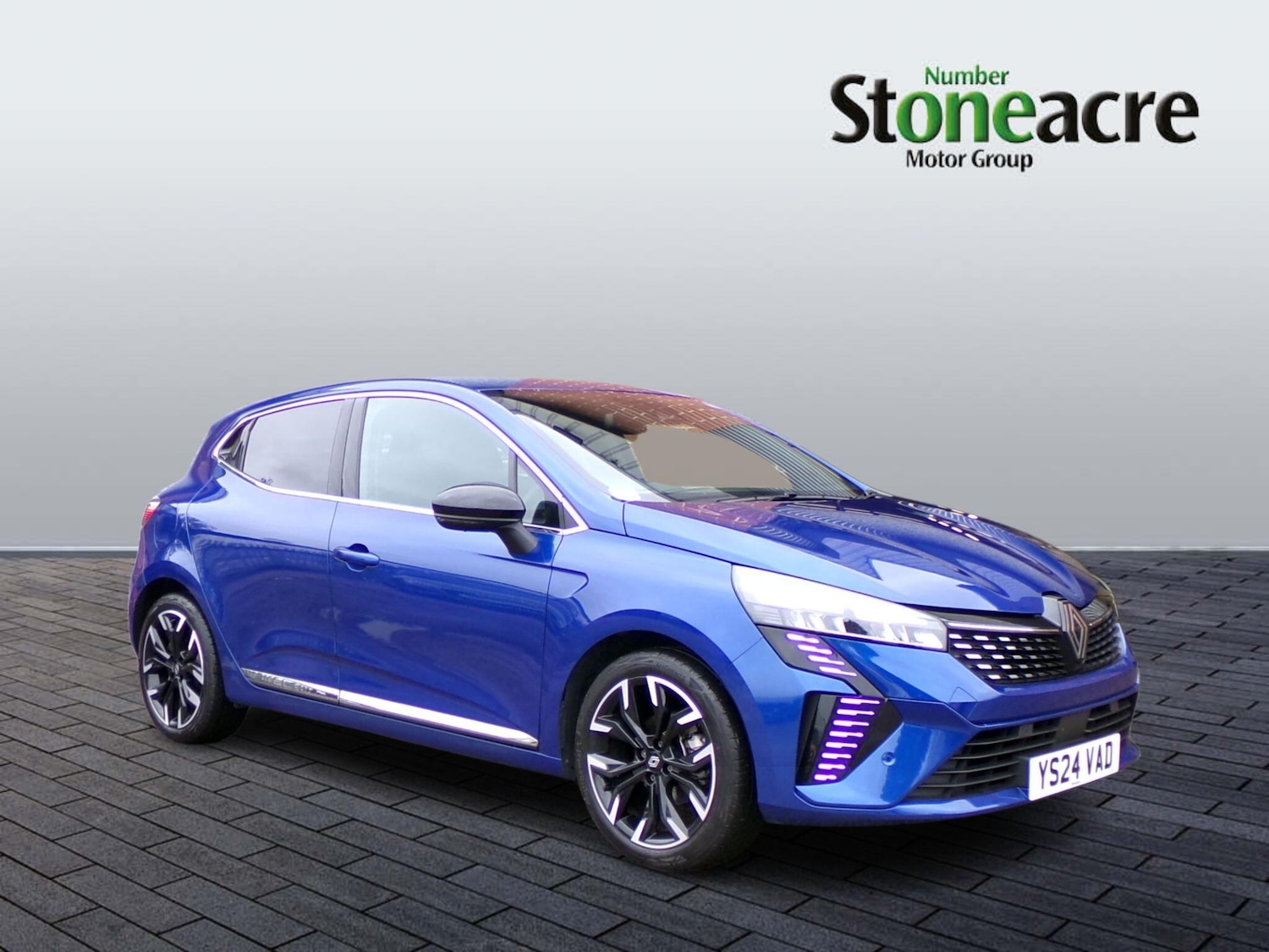 Used Renault Clio 2024 for sale - 76573157: Photo 1