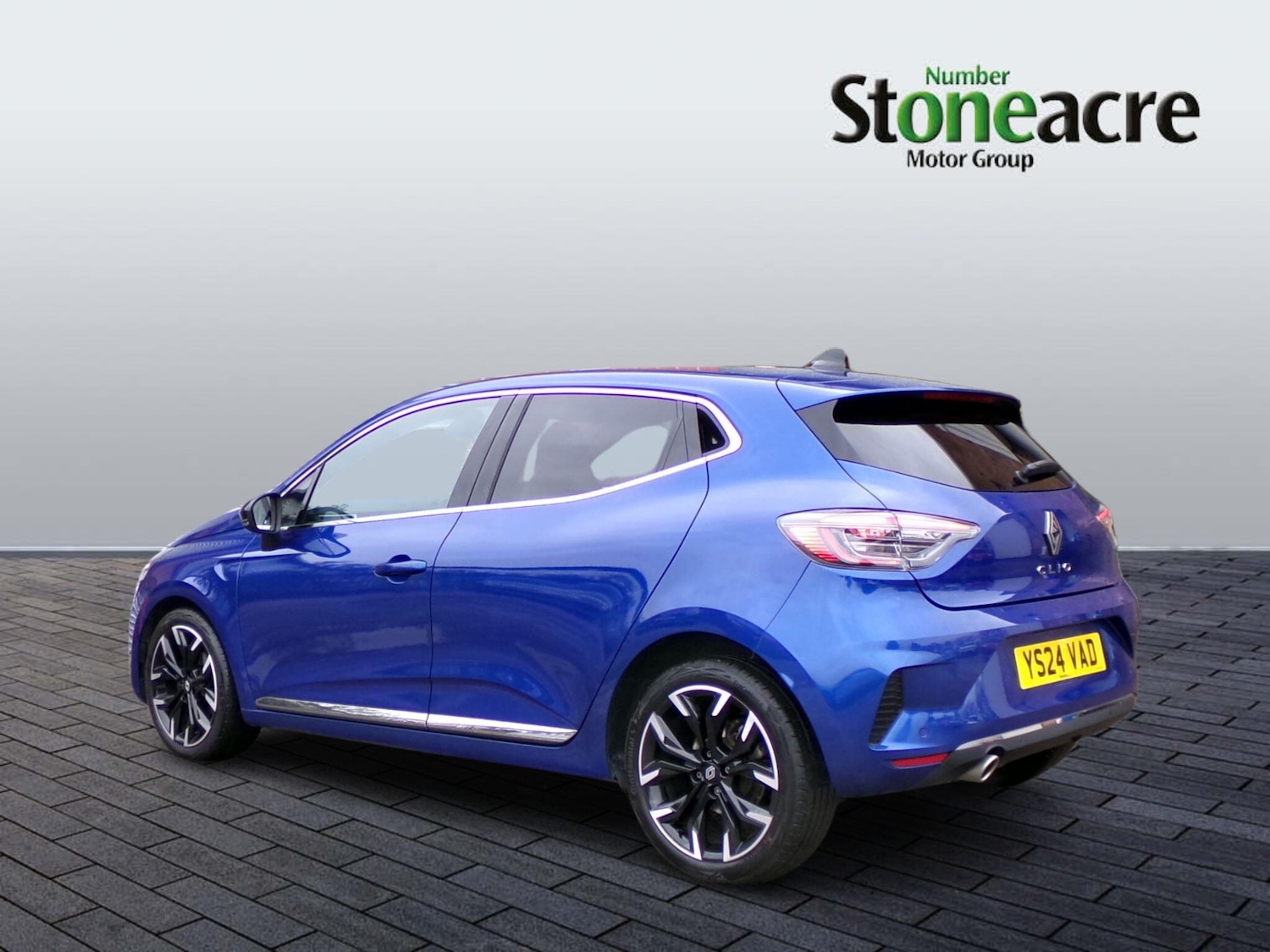 Used Renault Clio 2024 for sale - 76573157: Photo 4