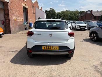 Used Dacia Sandero Stepway 2022 for sale - 79256153: Photo
