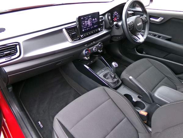 Used Kia Rio 2023 for sale - 76327118: Photo 13