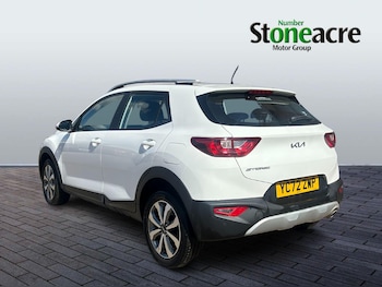 Used Kia Stonic 2022 for sale - 79317109: Photo