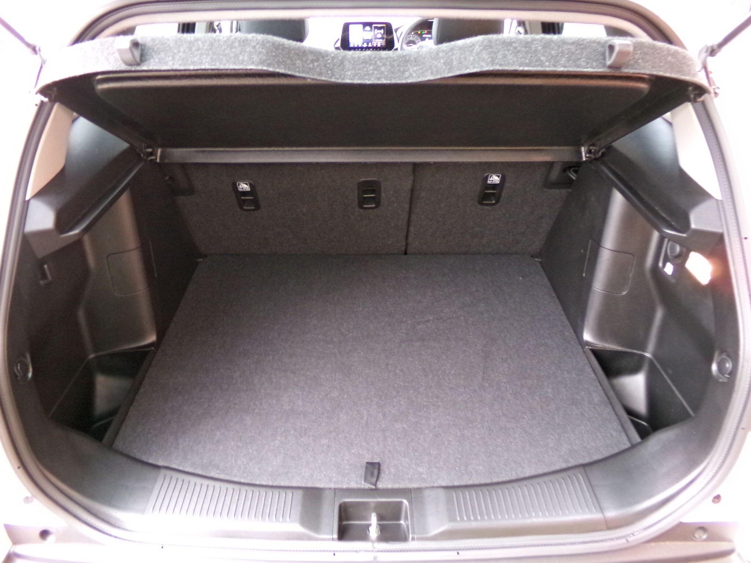 Used Suzuki SX4 S-Cross 2023 for sale - 77066454: Photo 10