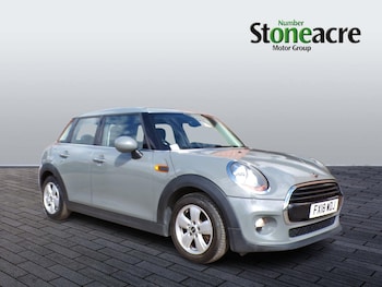 Used MINI Hatch 2018 for sale - 75926799: Photo
