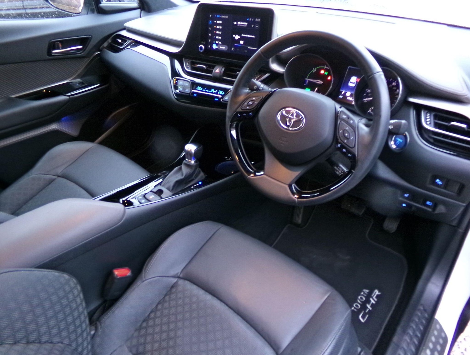 Used Toyota C-HR 2023 for sale - 77387147: Photo 11