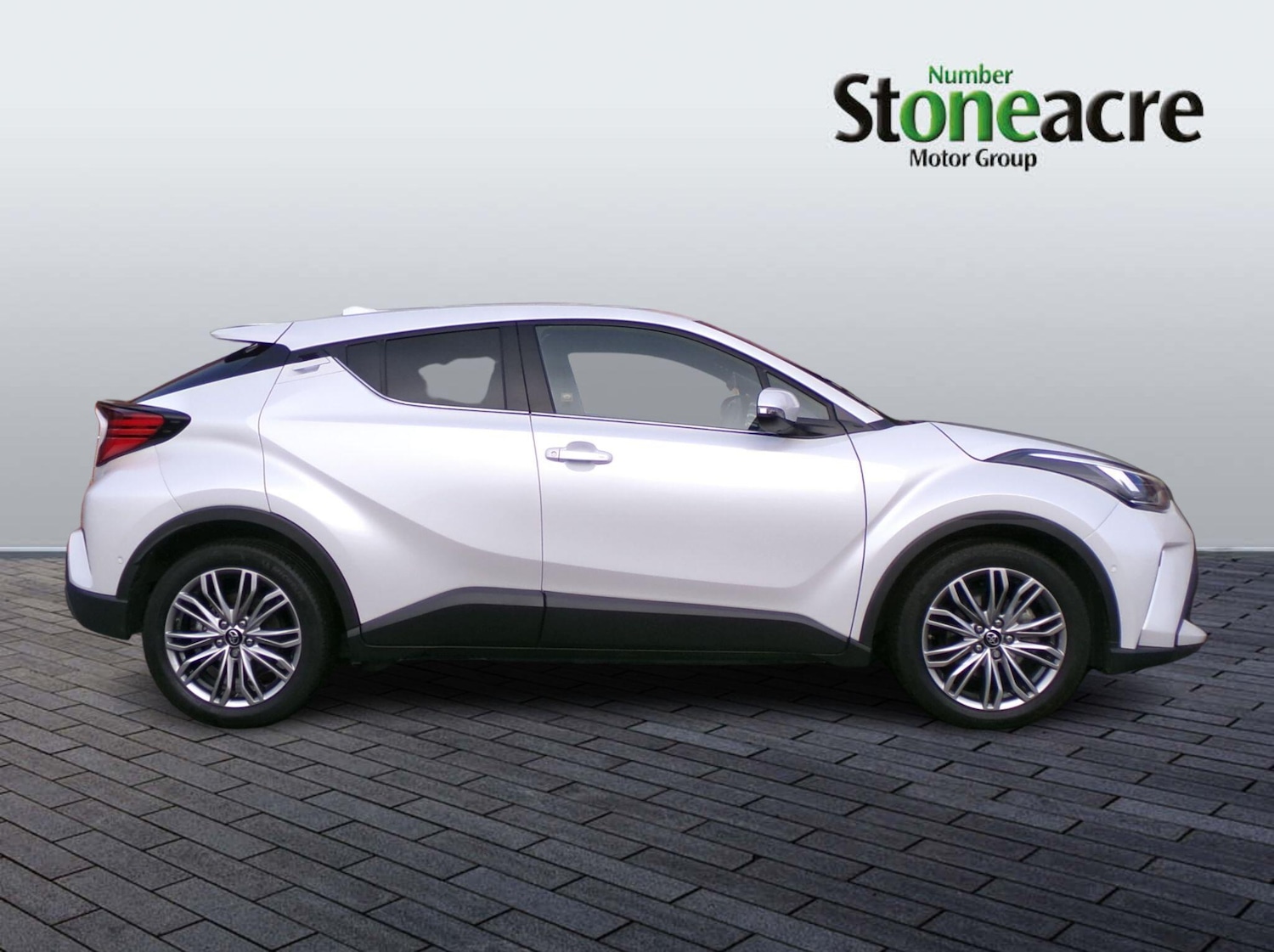Used Toyota C-HR 2023 for sale - 77387147: Photo 8