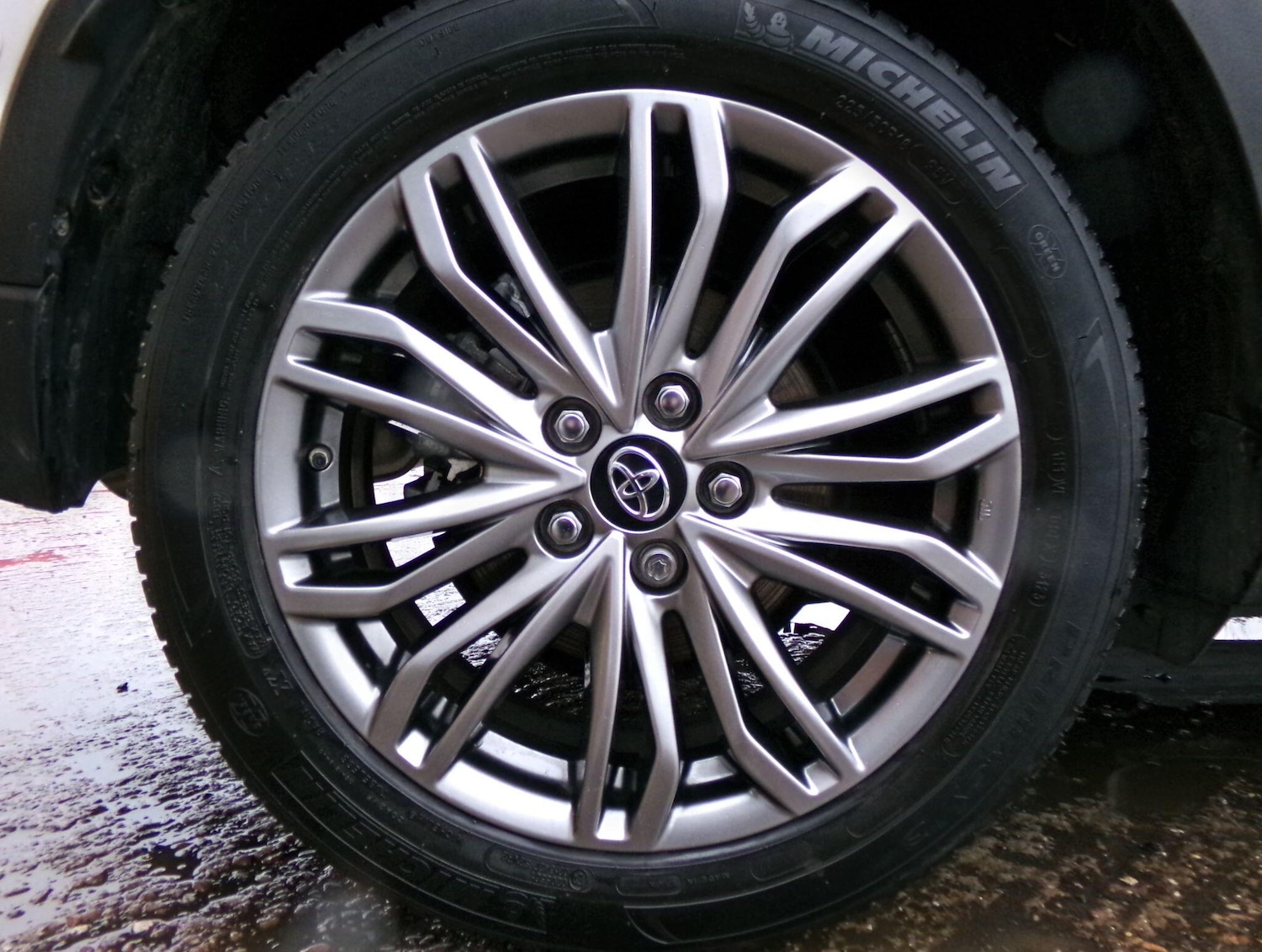 Used Toyota C-HR 2023 for sale - 77387147: Photo 9