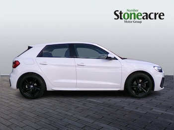 Used Audi A1 2019 for sale - 76151536: Photo
