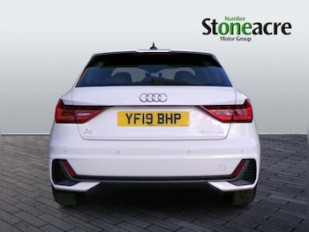 Used Audi A1 2019 for sale - 76151536: Photo