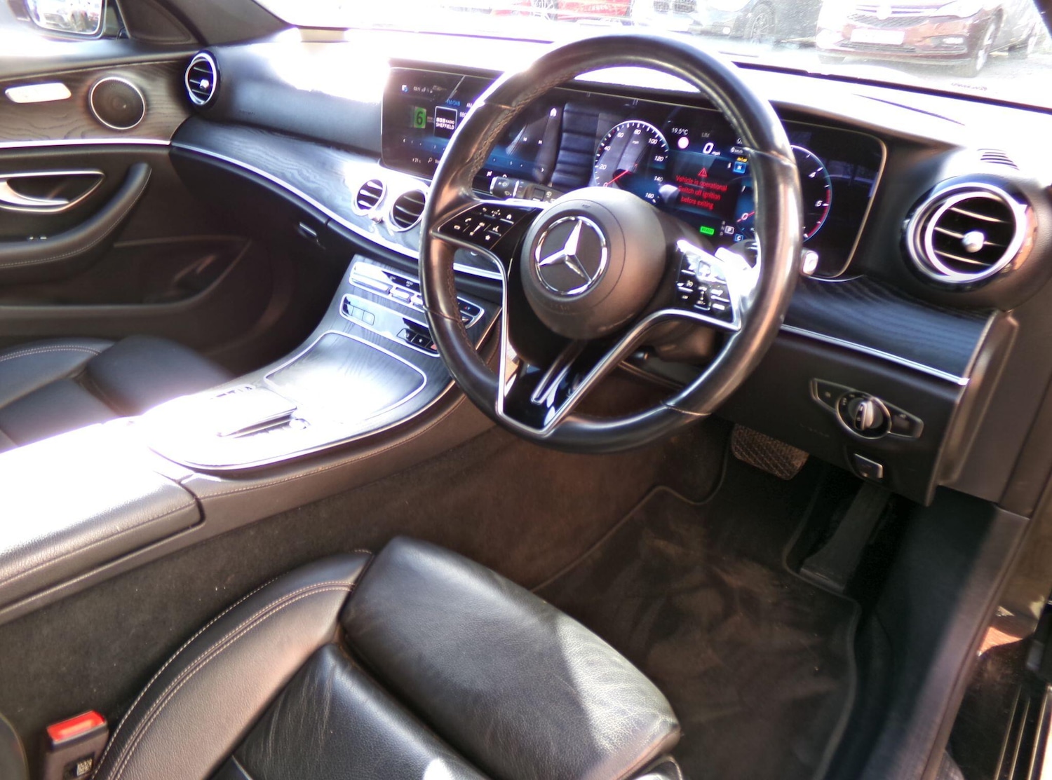 Used Mercedes-Benz E Class 2023 for sale - 78047392: Photo 11