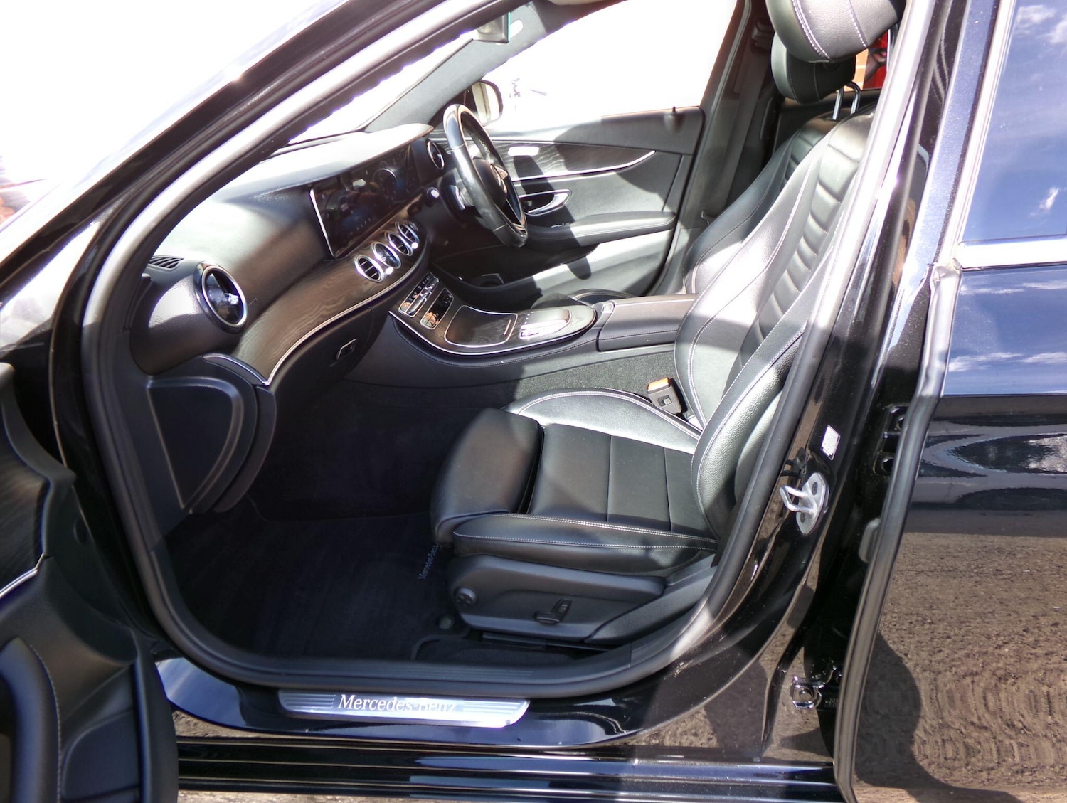 Used Mercedes-Benz E Class 2023 for sale - 78047392: Photo 13