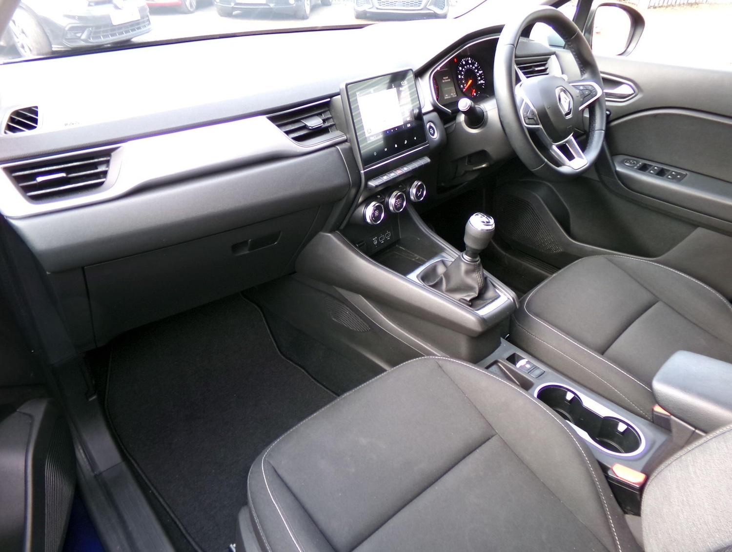 Used Renault Captur 2020 for sale - 76887075: Photo 13