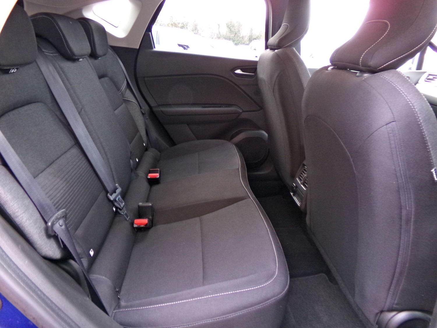 Used Renault Captur 2020 for sale - 76887075: Photo 21