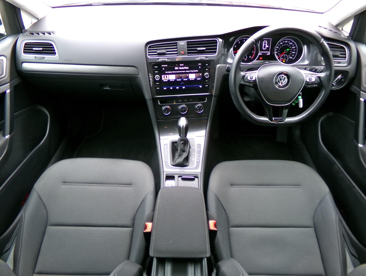 Used Volkswagen Golf 2019 for sale - 76326297: Photo 12