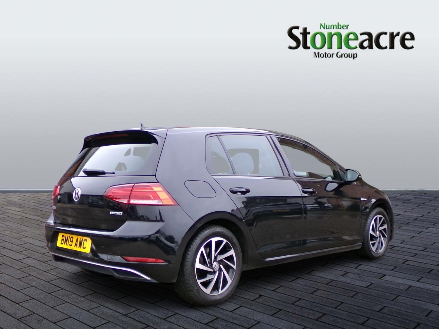Used Volkswagen Golf 2019 for sale - 76326297: Photo 2