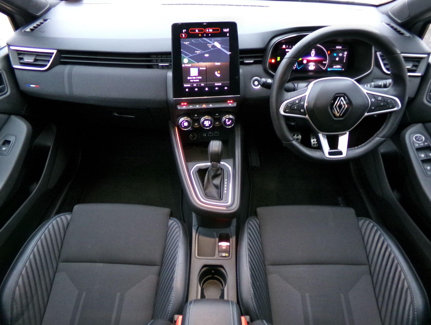 Used Renault Clio 2024 for sale - 77073936: Photo 12